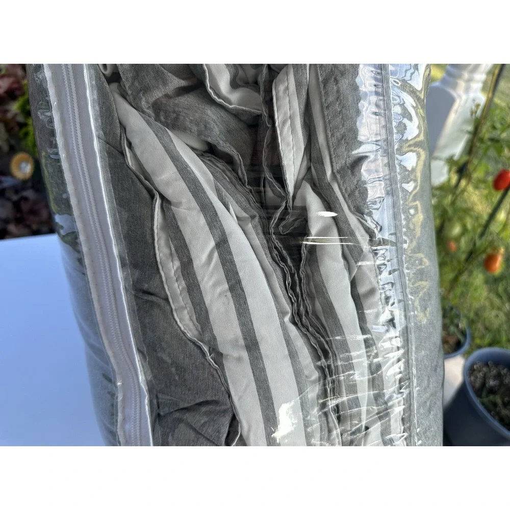 ⚡️New Madison Park Hayden Reversible Yarn Dyed Down Alt Comforter Set Full/Queen - Picture 10 of 11